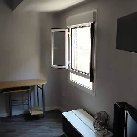 Apartment King's Pawn *